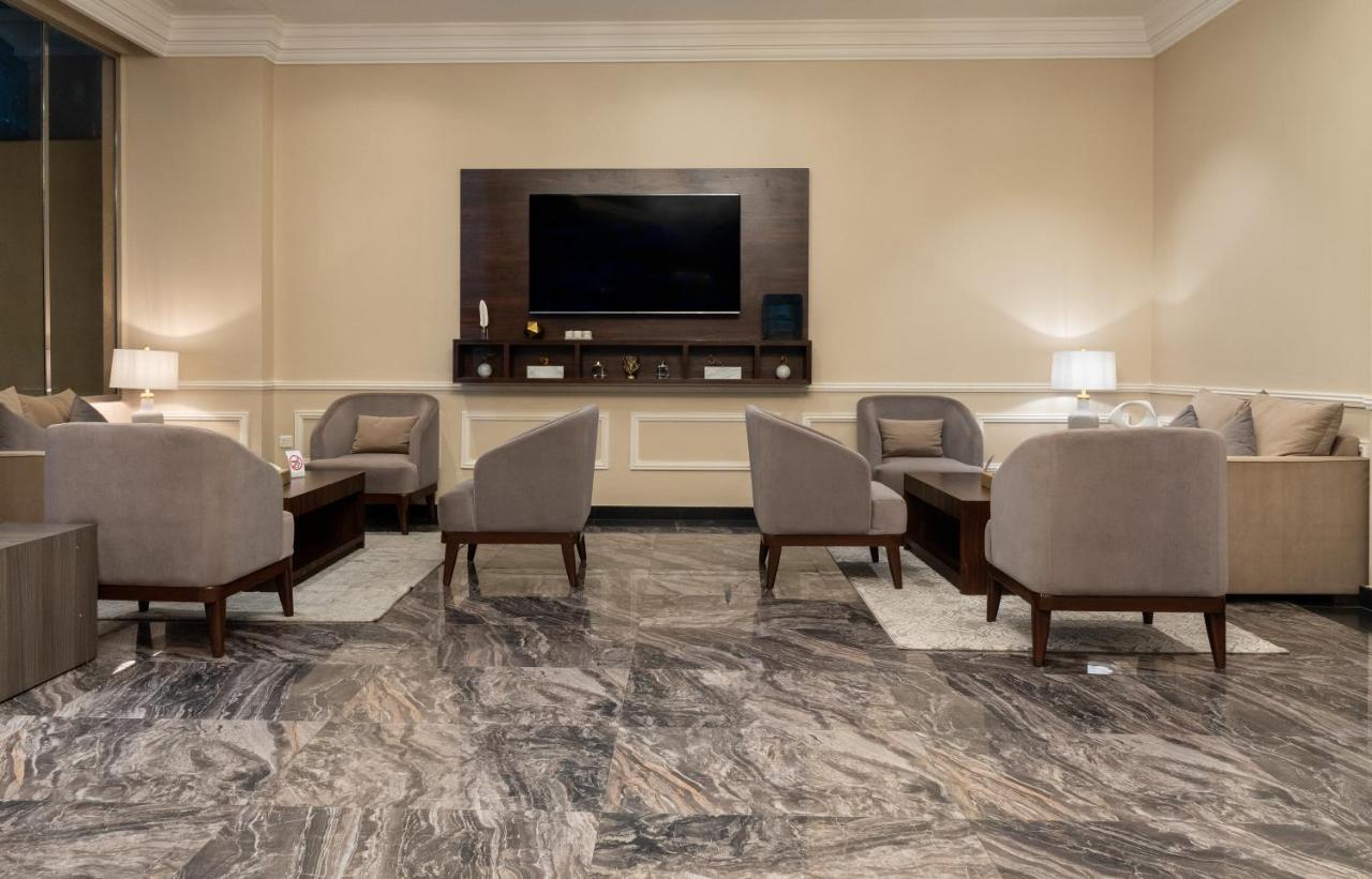 Fakhamat Al Dyafa - Serviced Apartments 43/53