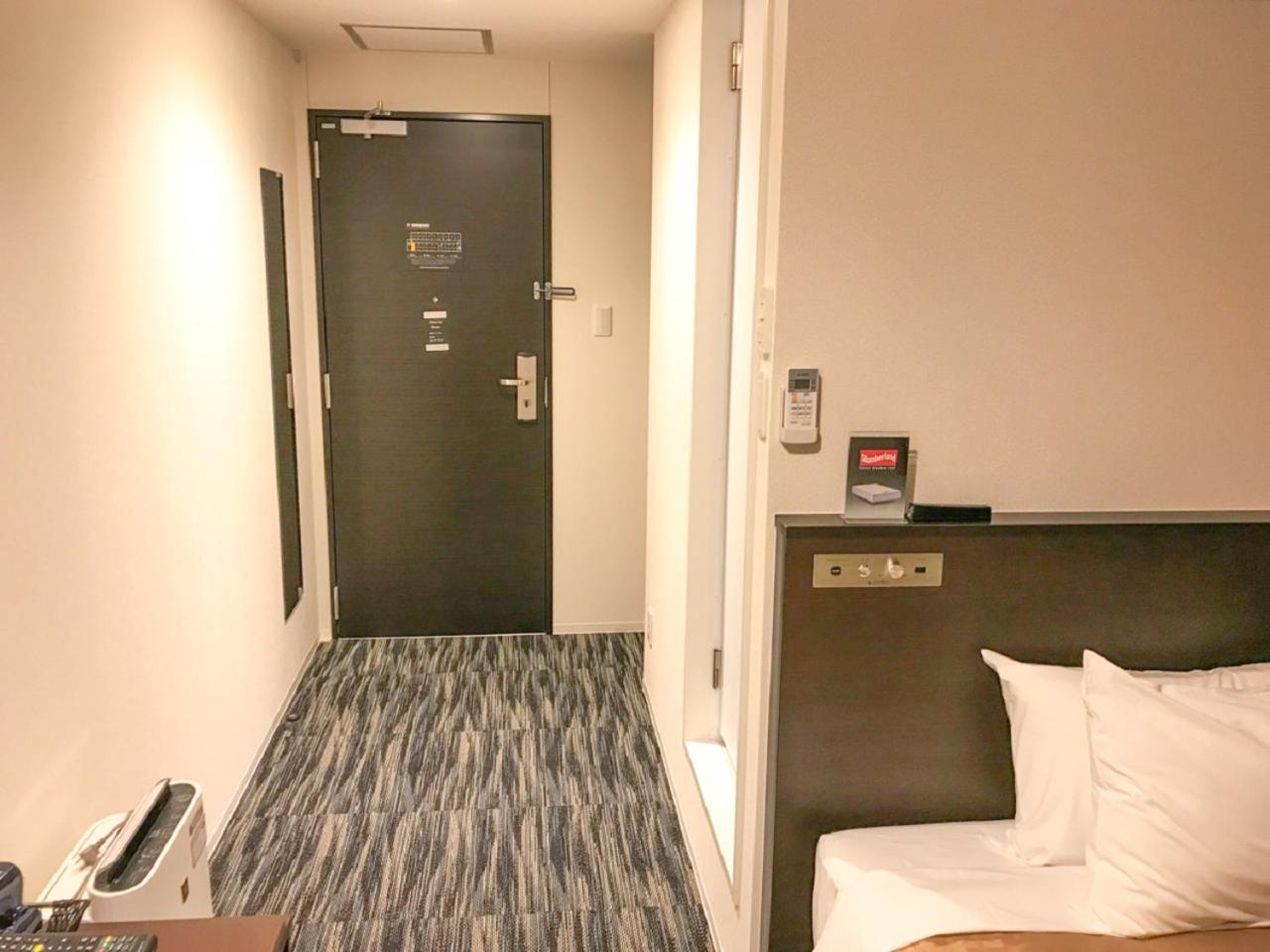 Room, Semi Double Bed