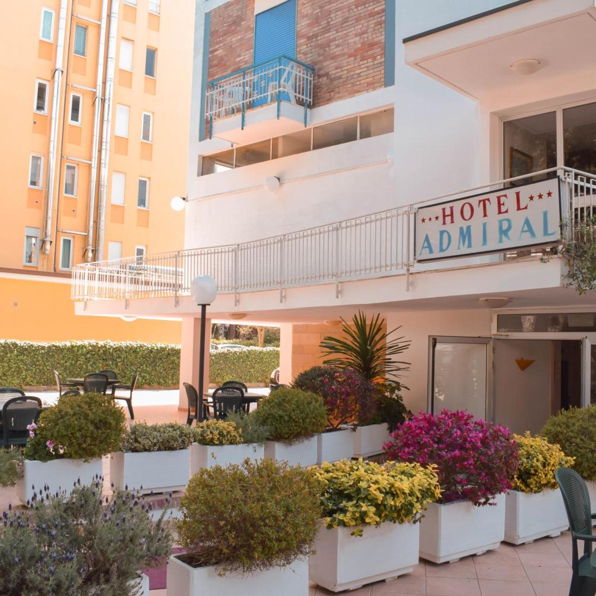 Hotel Admiral 7/65