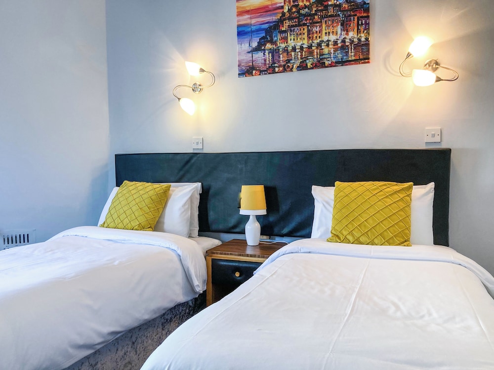 Best Western The Plough Hotel 17/50