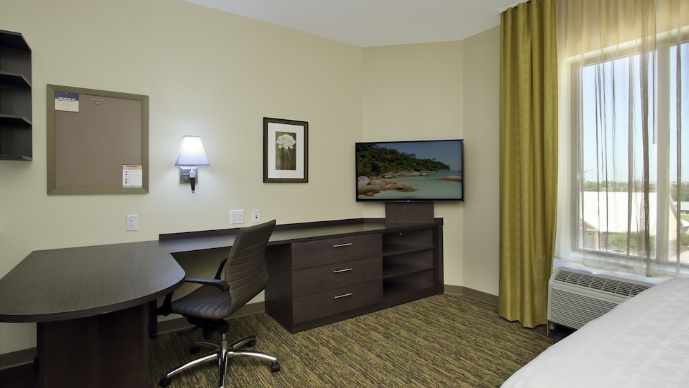 Candlewood Suites Dallas-Frisco NW Toyota Ctr 45/50