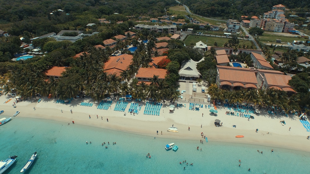 Mayan Princess Beach And Dive Resort 56/70