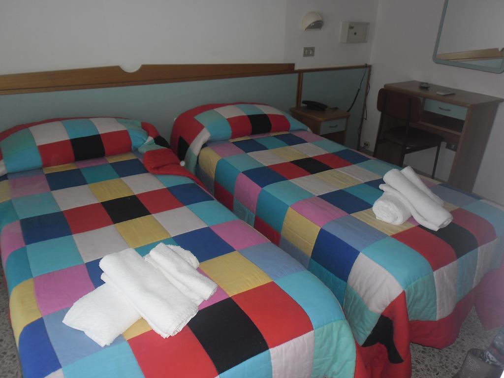 Hotel Busignani 5/23