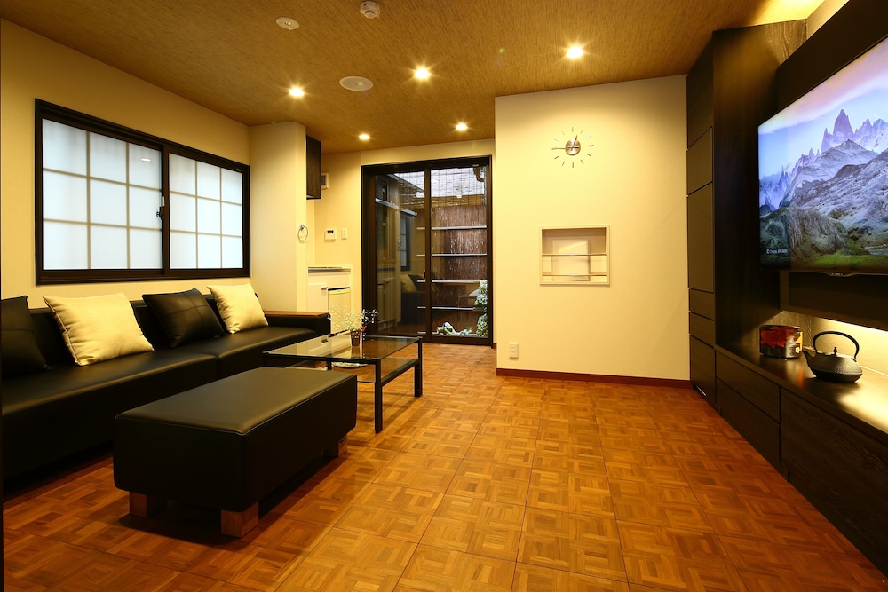 Machiya Kaemon Kyoto-Sta. 45/60