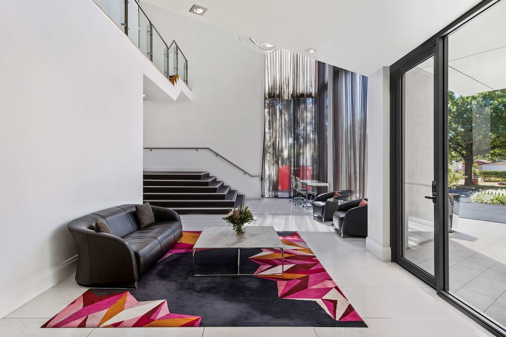 Adina Serviced Apartments Canberra Dickson 41/57