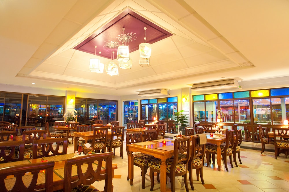 Sabai Inn 56/72