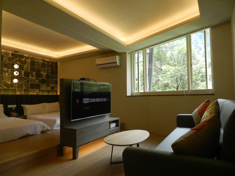 Mingao Spring Hotel 45/55