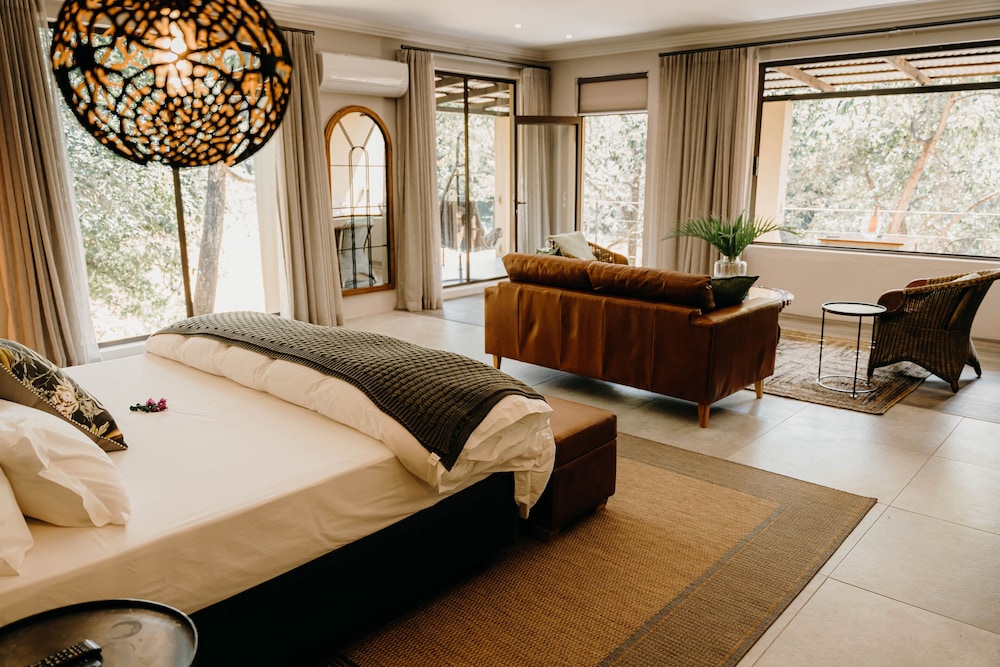 Bambuu Lakeside Lodge 15/50
