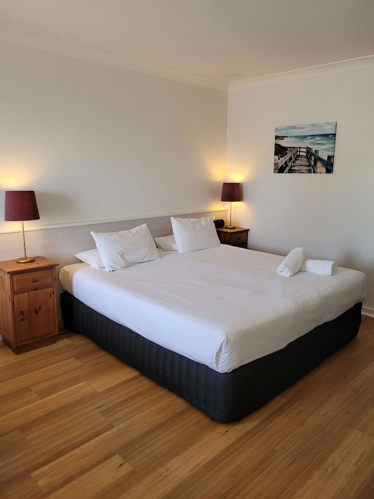 SureStay by Best Western The Clarence on Melville 18/29