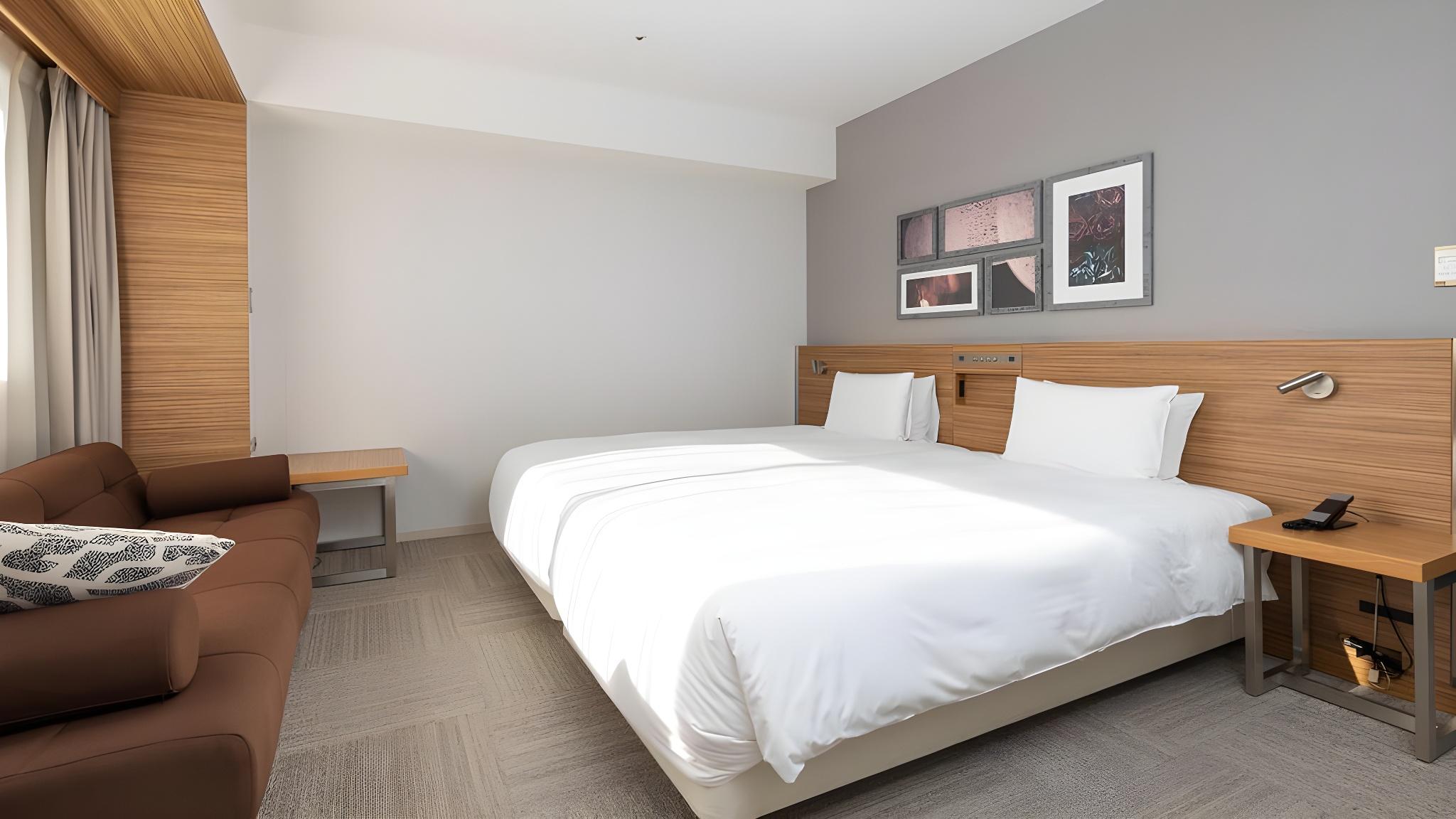 Superior, Twin Beds, Cross Floor