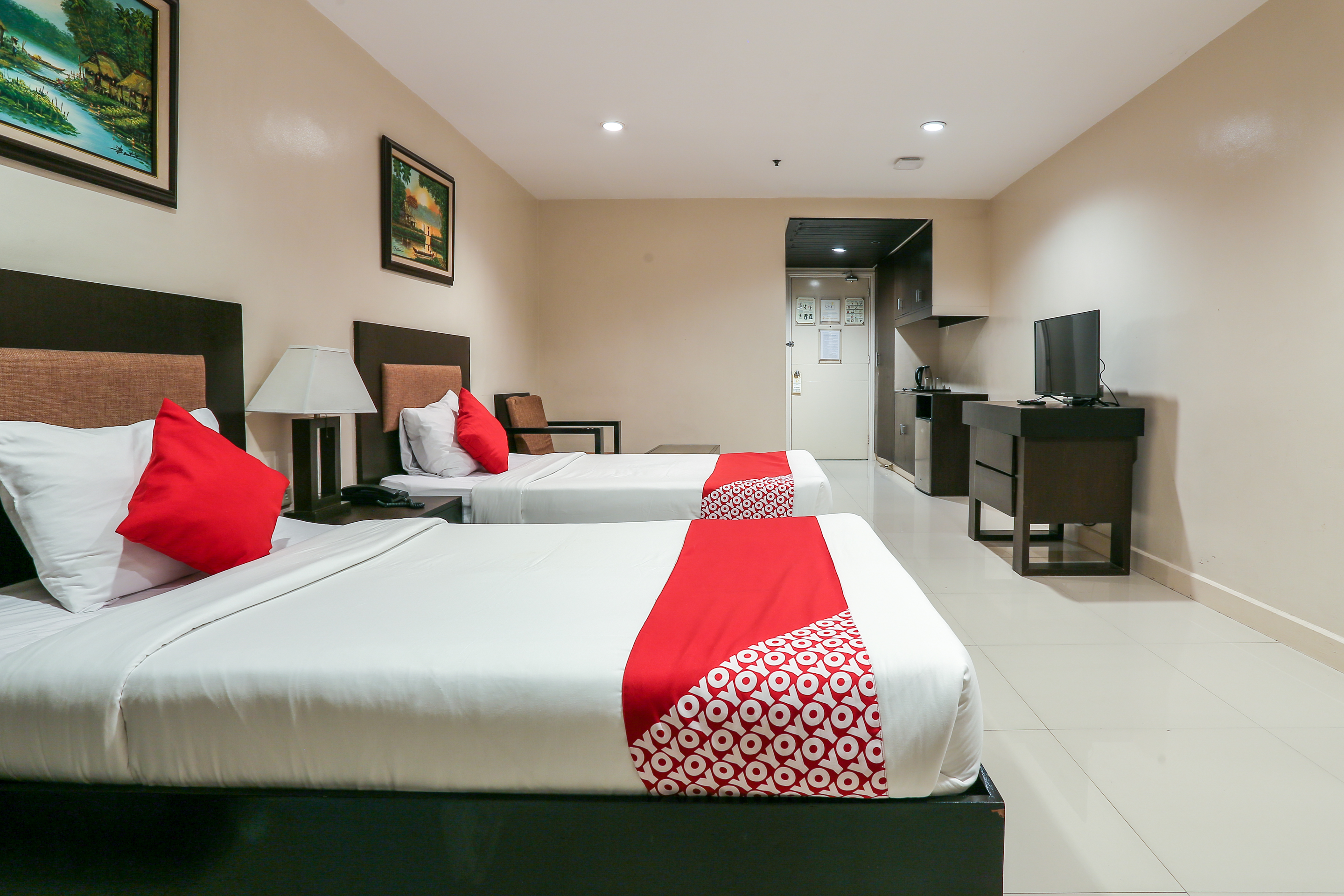 Paragon Tower Hotel 19/50