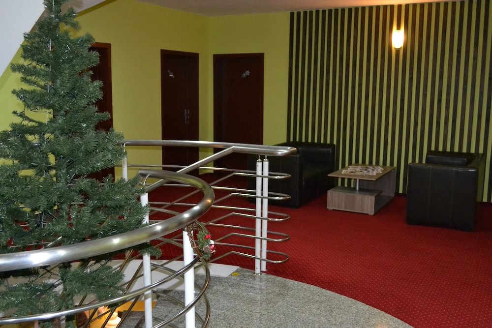 Greenwood Hotel 41/50