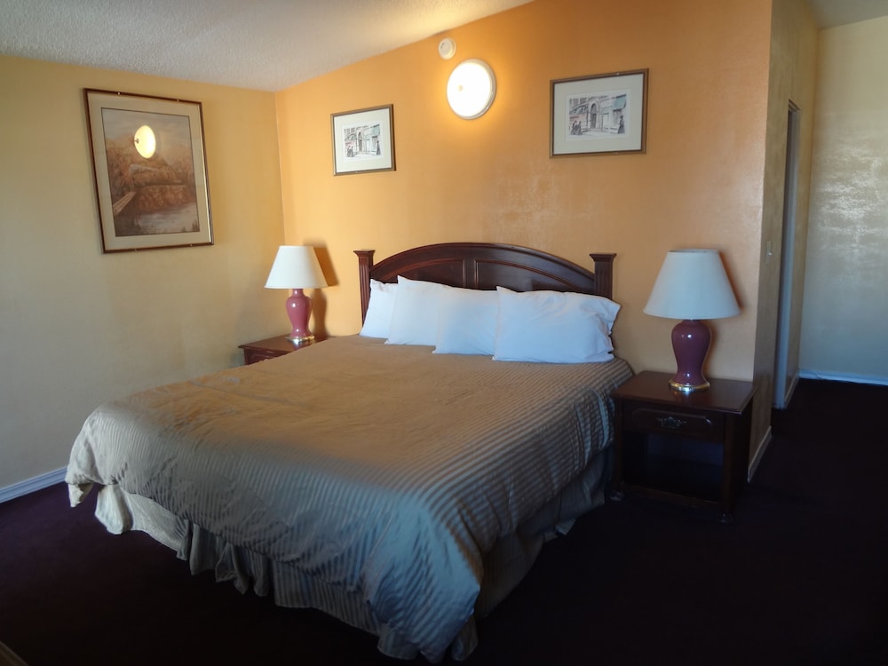 Budget Inn of America 31/65
