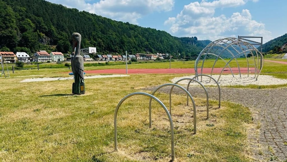 Hotel Erbgericht Krippen 24/50