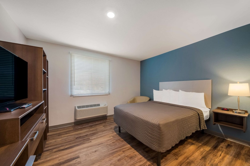 Room, Queen Bed, Accessible