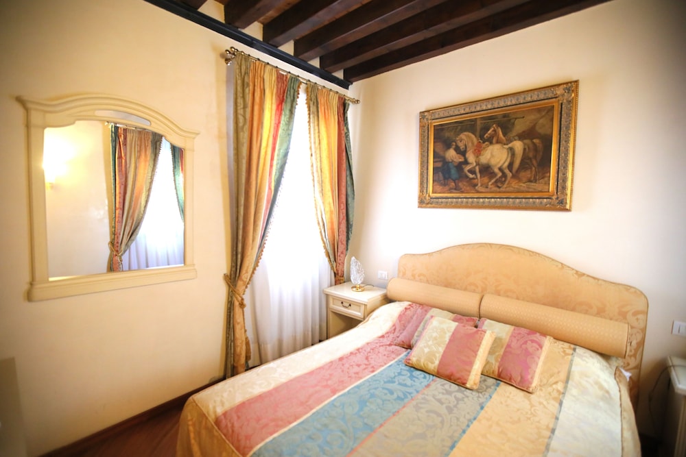 Residenza Giardini 9/37