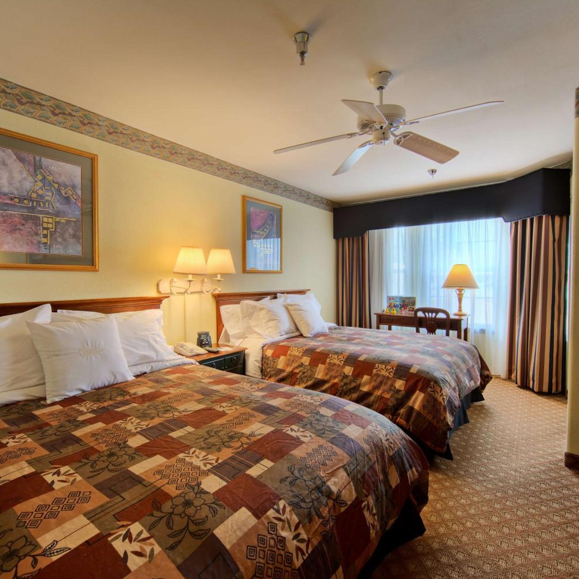 جناح بسريرين كوين بغرفة نوم واحدة مع أريكة، Homewood Suites By Hilton Longview 2/4