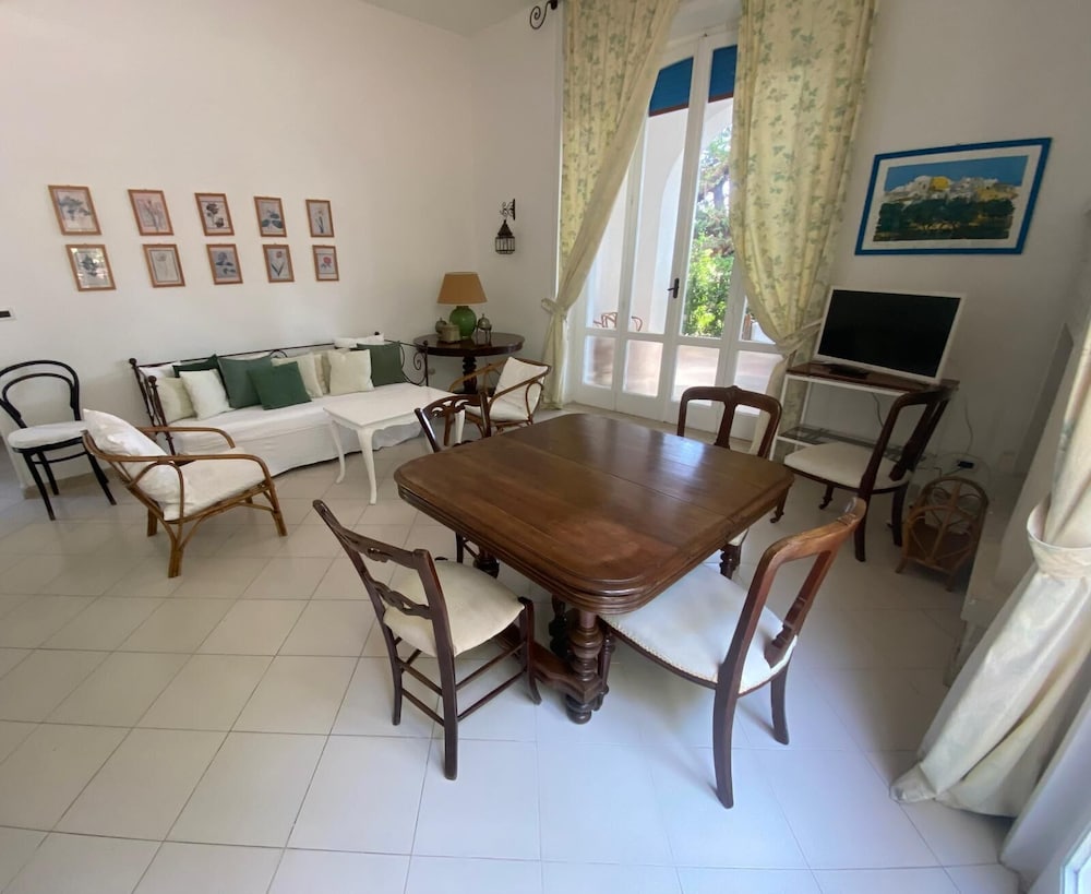 Tenuta Belvedere 31/50
