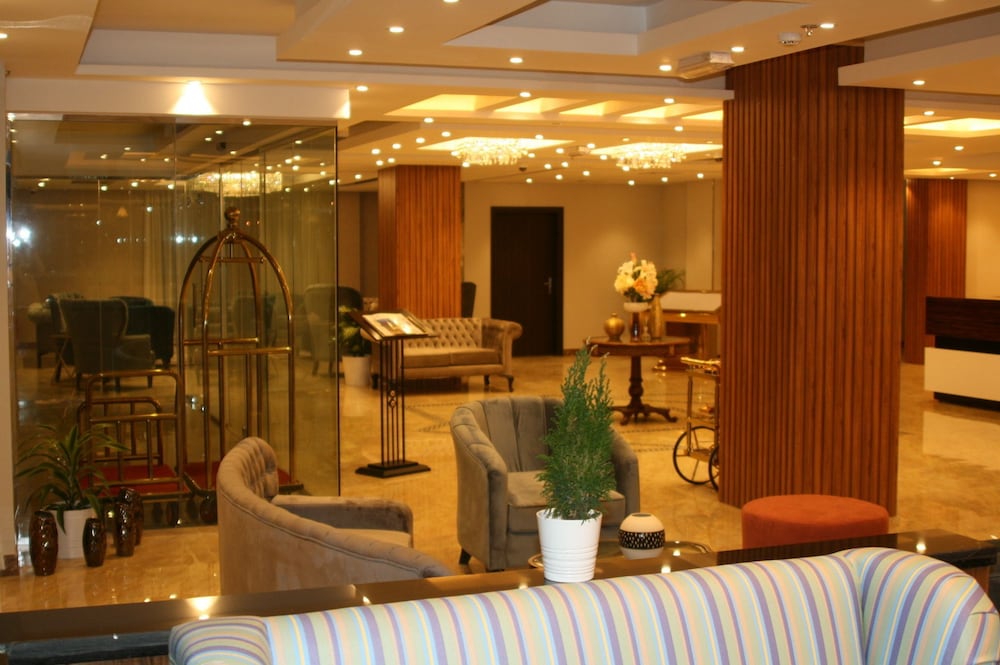 The Secure Inn Hotel Muscat 7/69