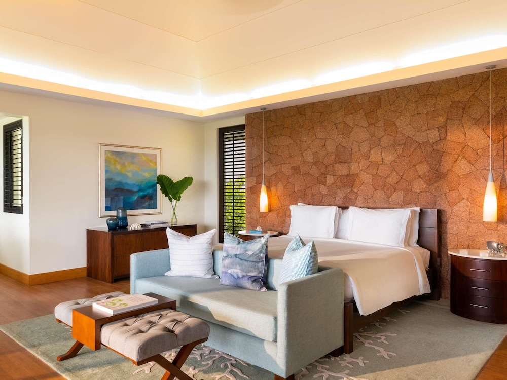 Raffles Seychelles 16/49