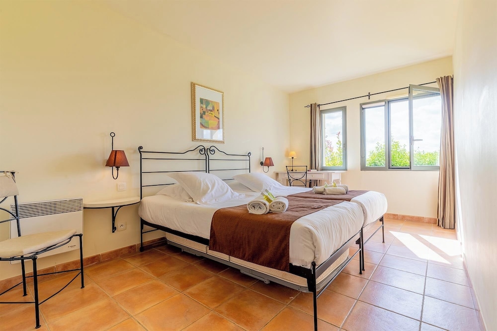 Madame Vacances Residence Provence Country Club 9/50