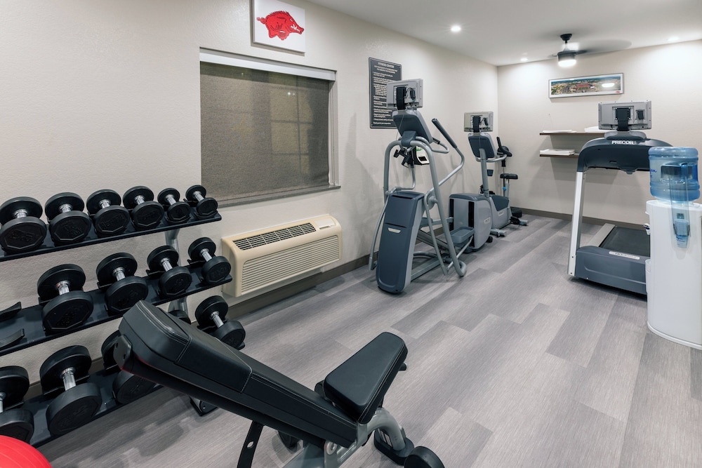 Candlewood Suites Fayetteville – University of Arkansas 29/63