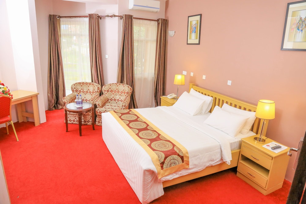 Hotel 7 Seasons Entebbe 20/55