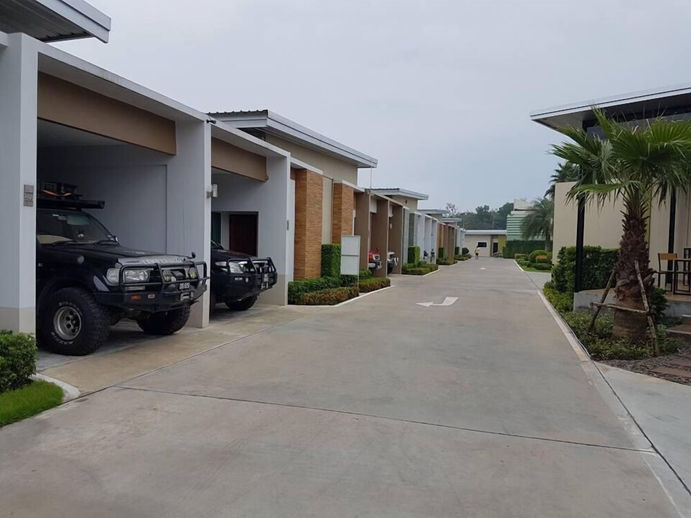 Smile Resort Thungsong 35/46