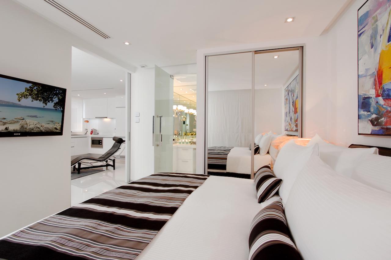 Deluxe, Suite