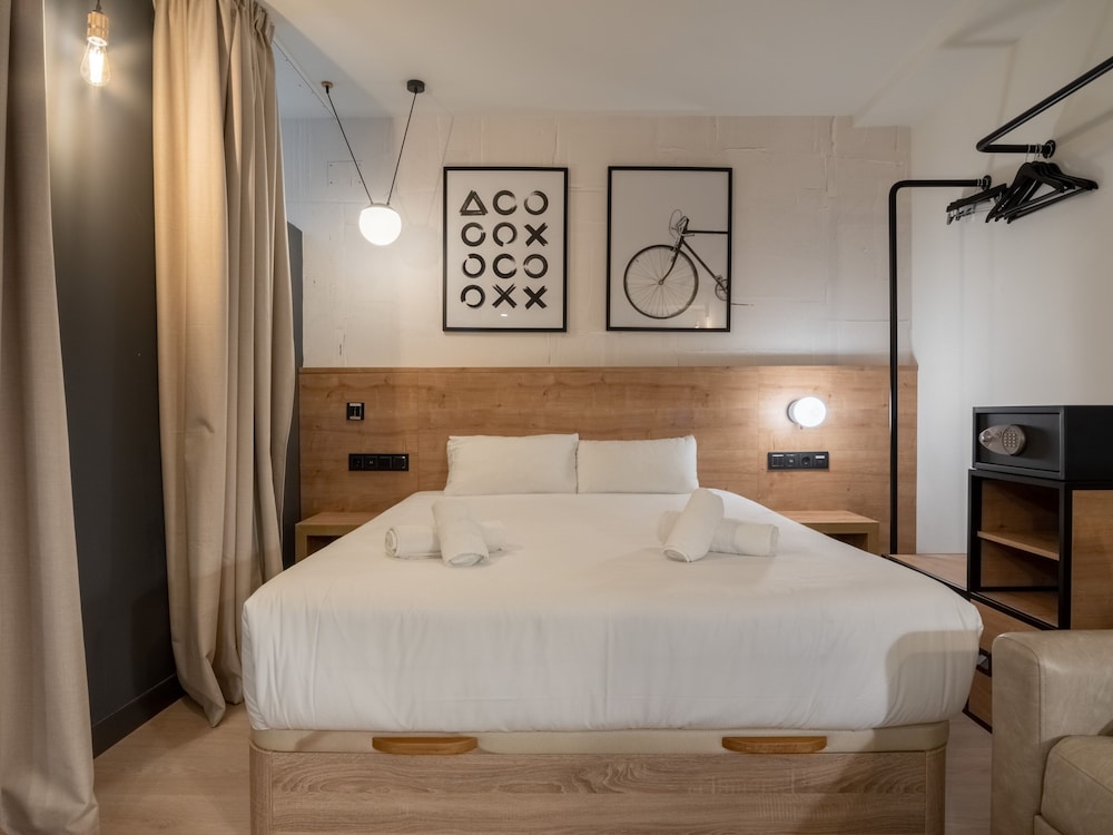 Limehome Madrid Calle de la Madera 7/48