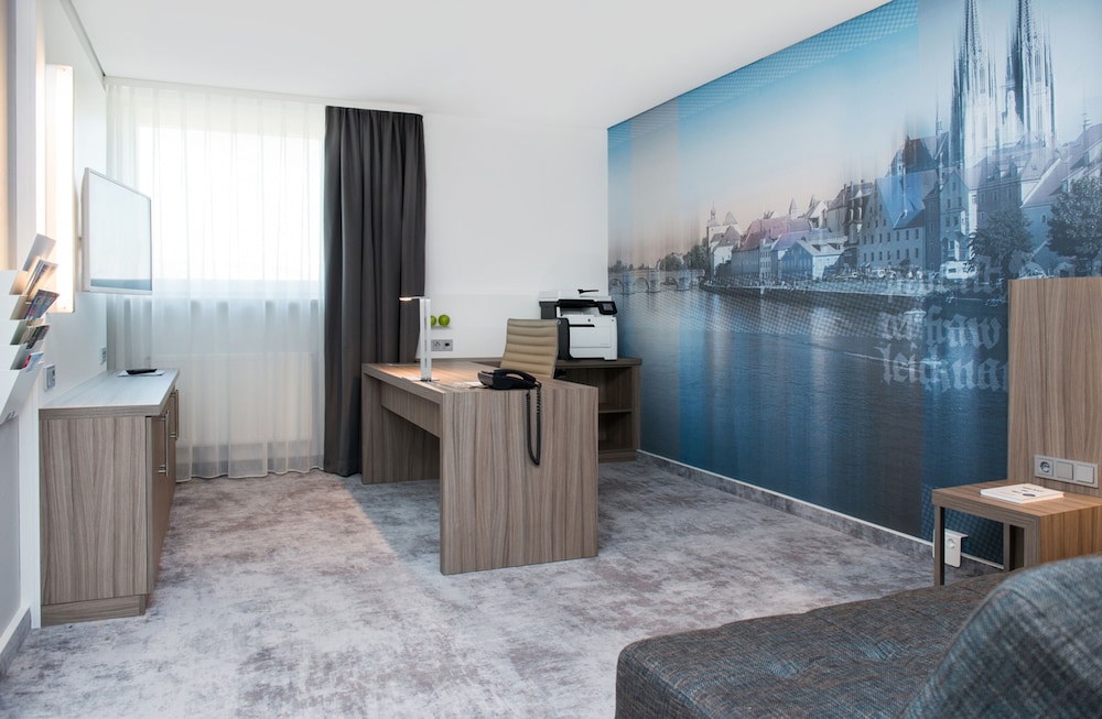 Atrium im Park Hotel Regensburg 4/50