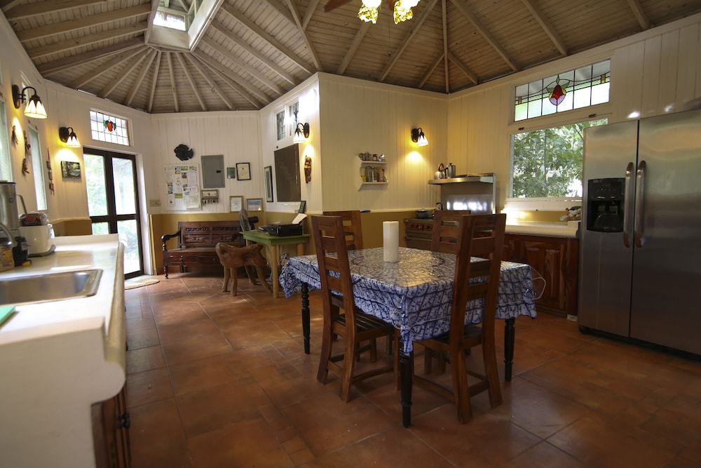 Tingalaya’s Retreat 34/45
