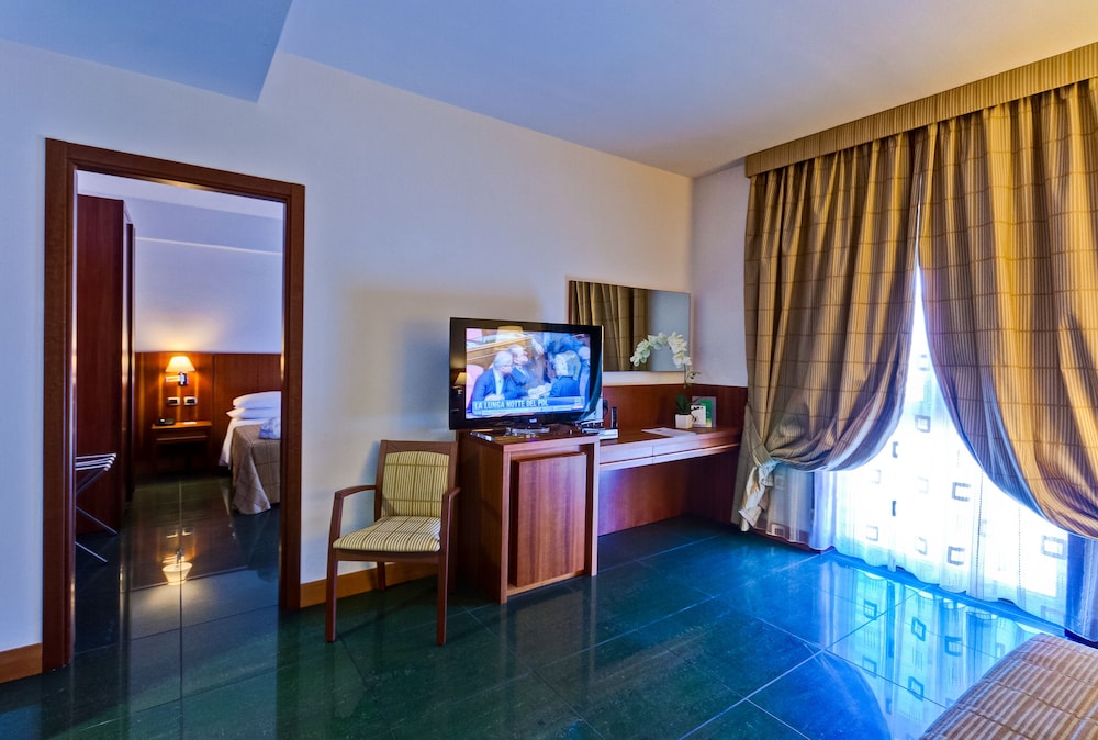 Hotel Dei Principati 28/53