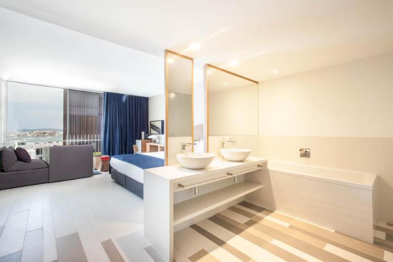 Loft, Studio, Sea View