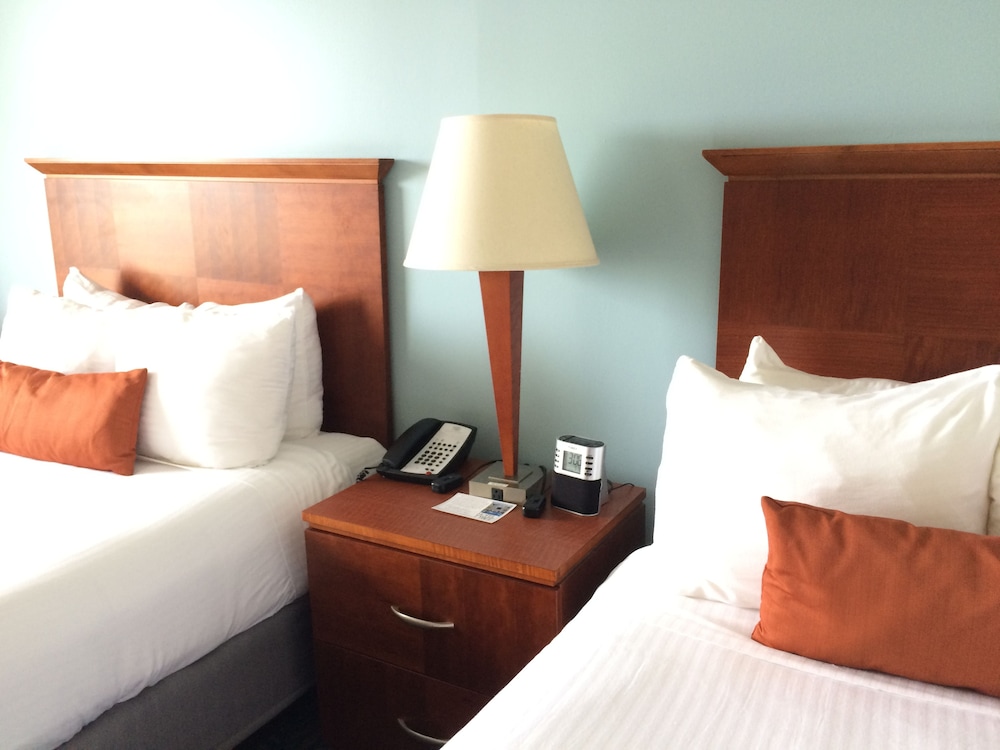Hotel Tybee 23/69
