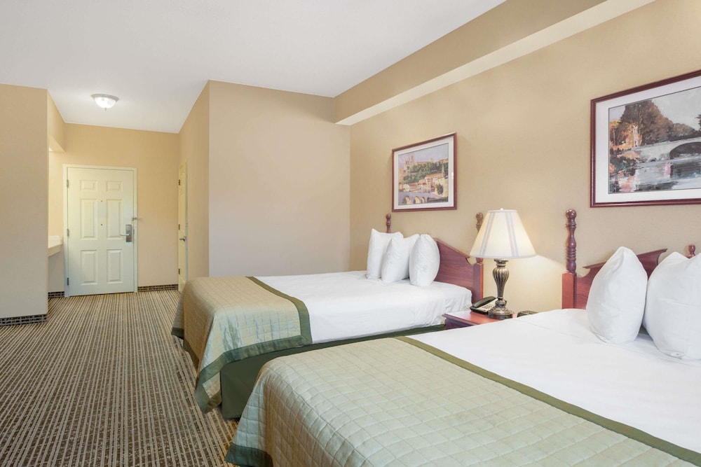 Comfort Inn Lafayette North I-10 9/19