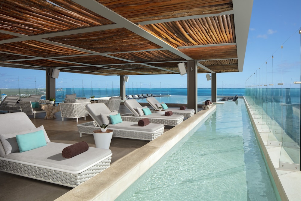 Dreams Vista Cancun Golf and Spa Resort 34/67