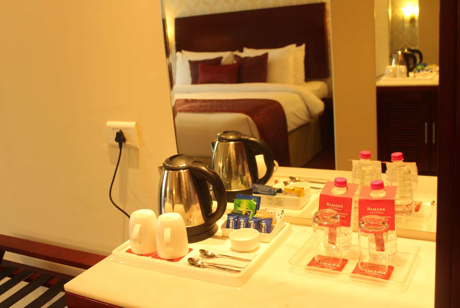 Ramada by Wyndham Jaipur Jaisinghpura photo3