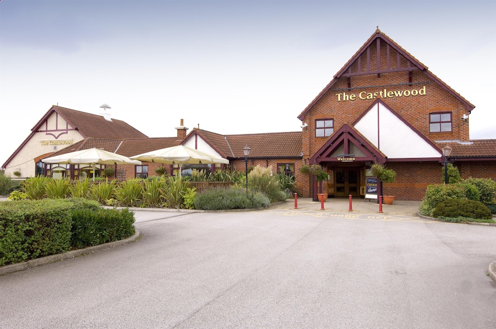 Premier Inn Mansfield 6/26
