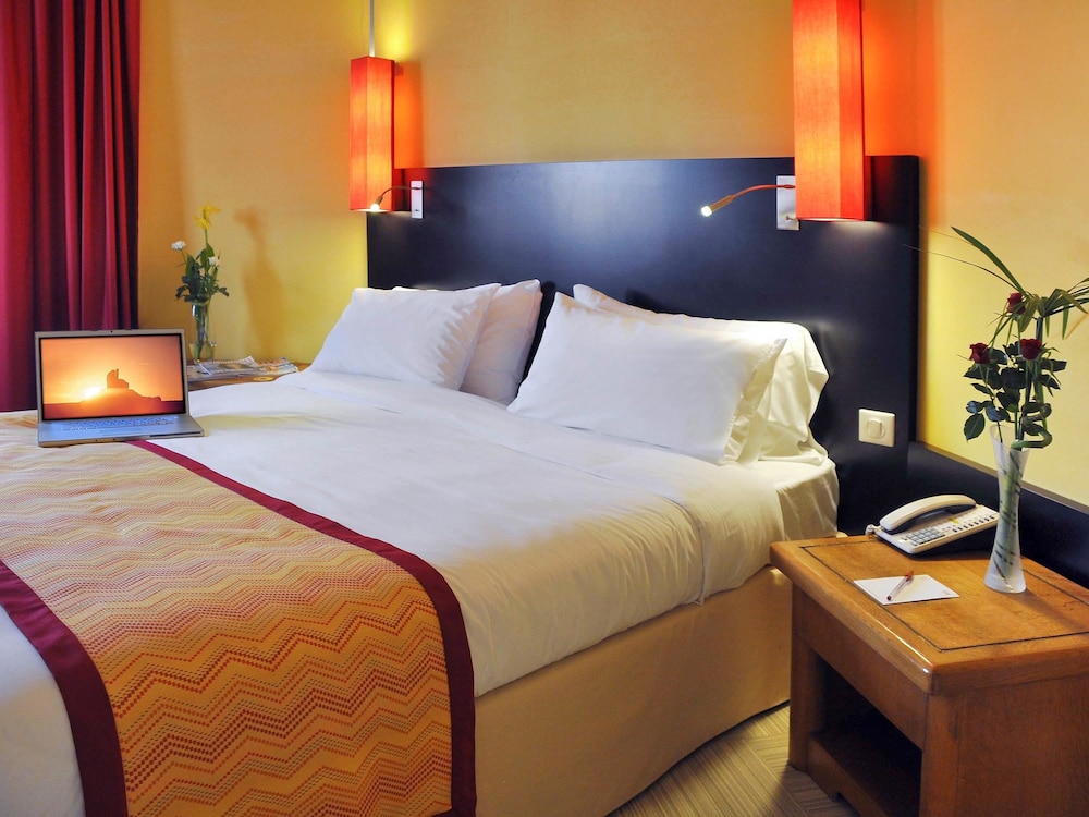 Mercure Alger Aeroport 28/78