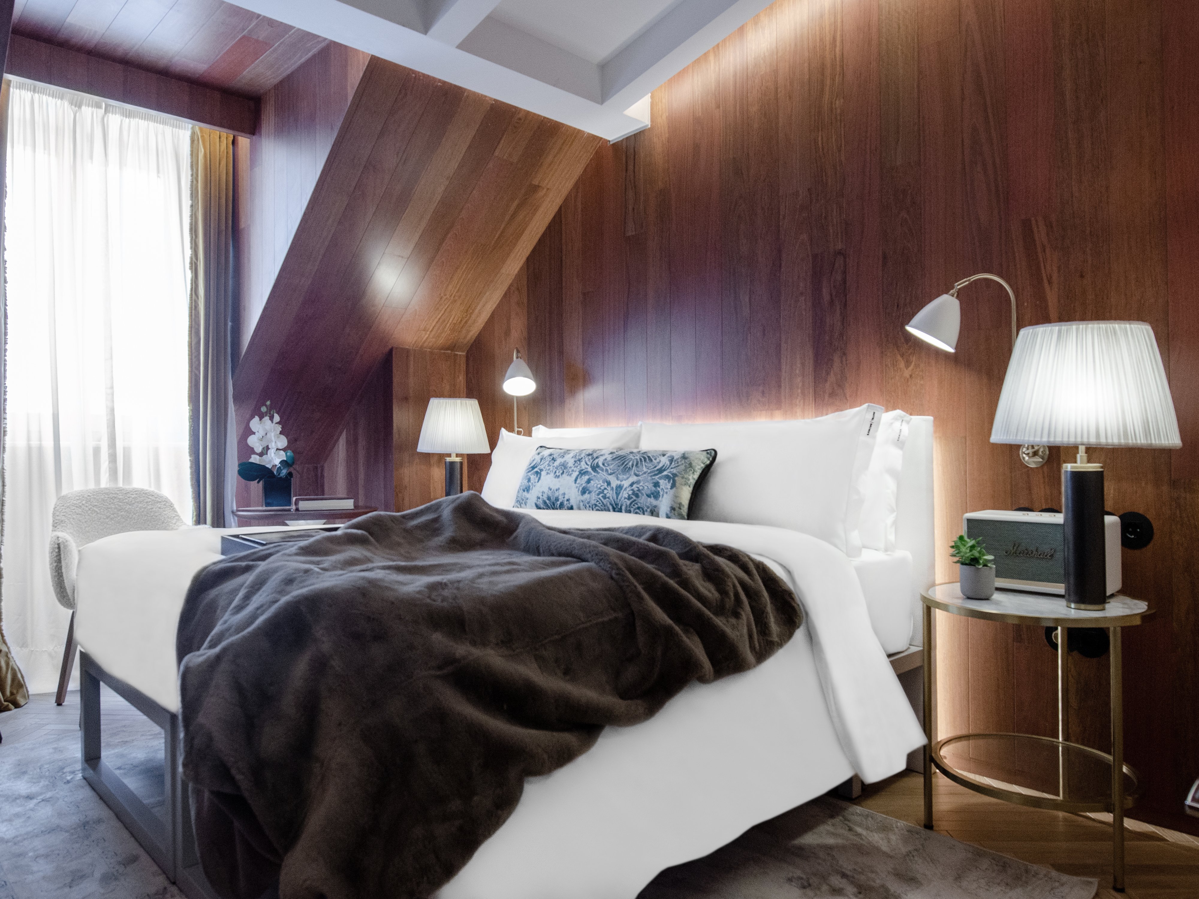 Historical, Mansard, Standard, Double Bed