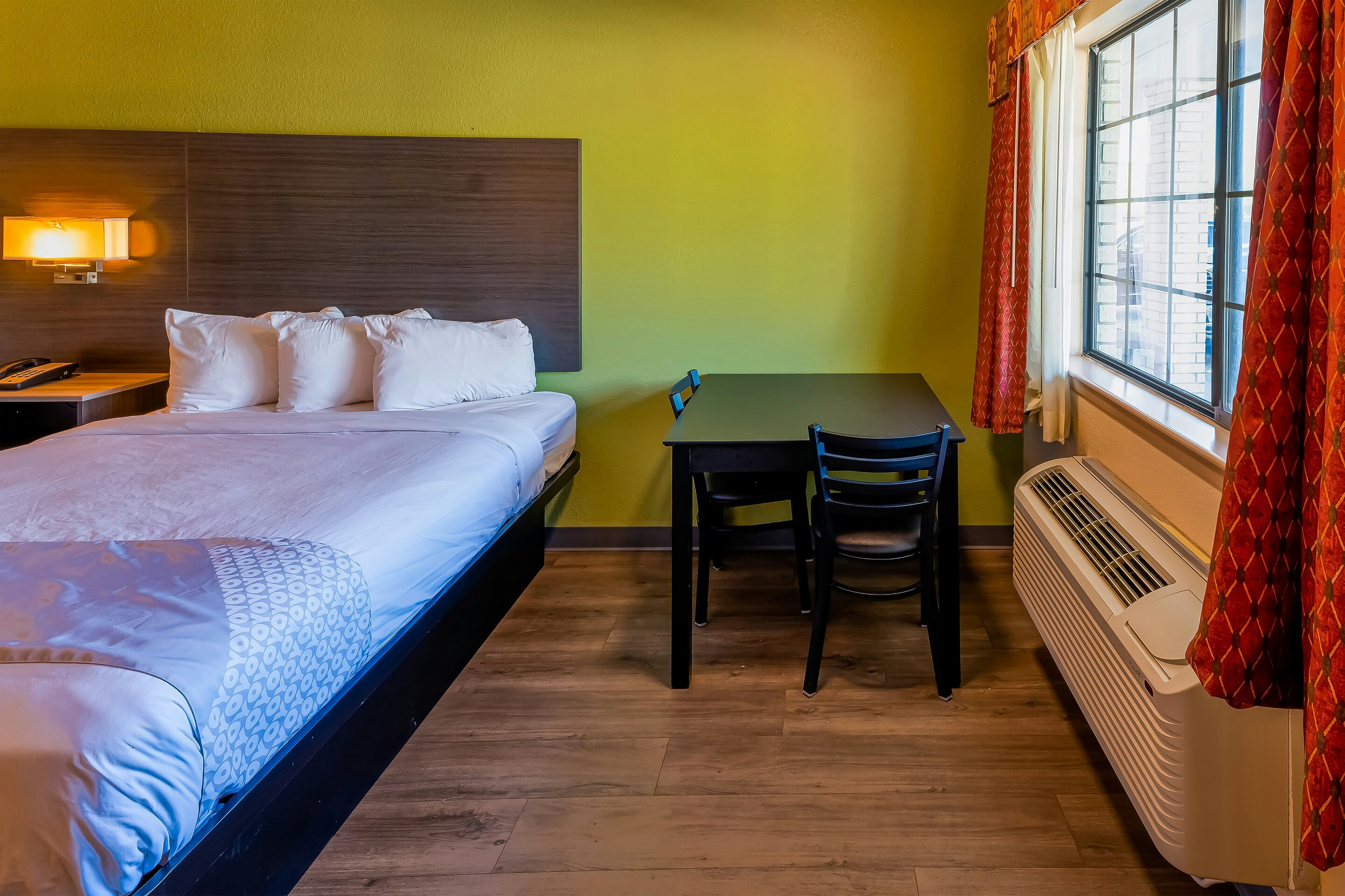 غرفة بسريرين كوين، Oyo Hotel Yoakum West 6/8