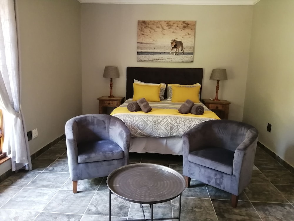 Ikamu's lodge 25/50