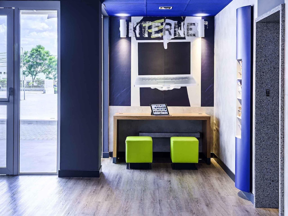 Ibis Budget Curitiba Aeroporto 59/65