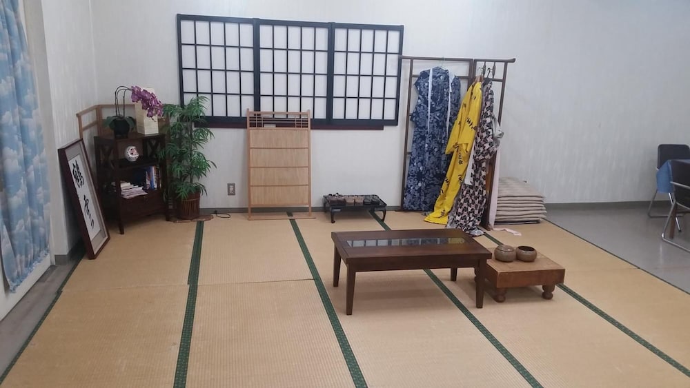 Kawaguchiko Station Inn 53/63