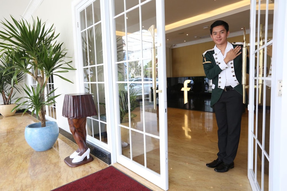 F Hotel Jakarta 6/32