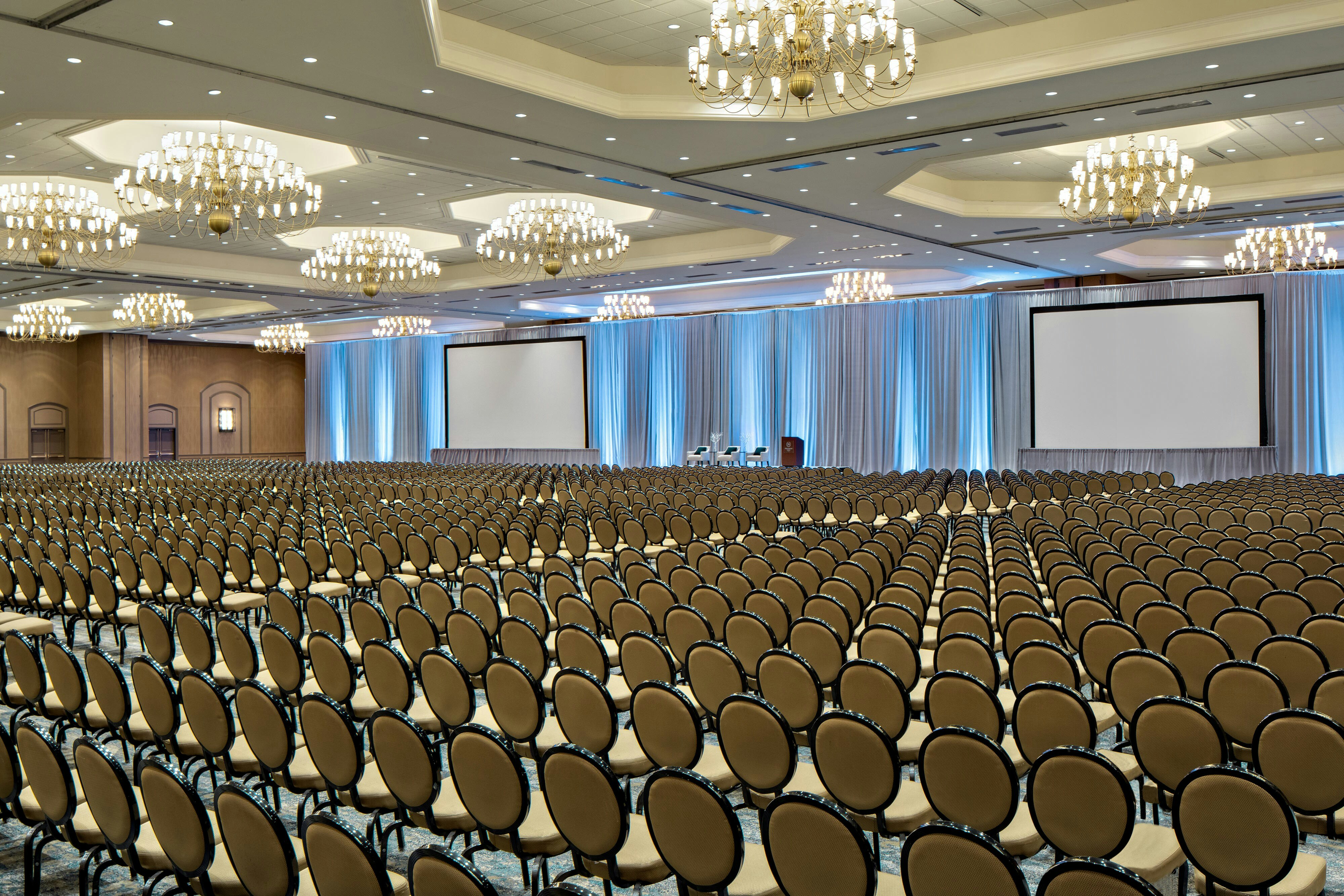 Sheraton Dallas Hotel 56/70