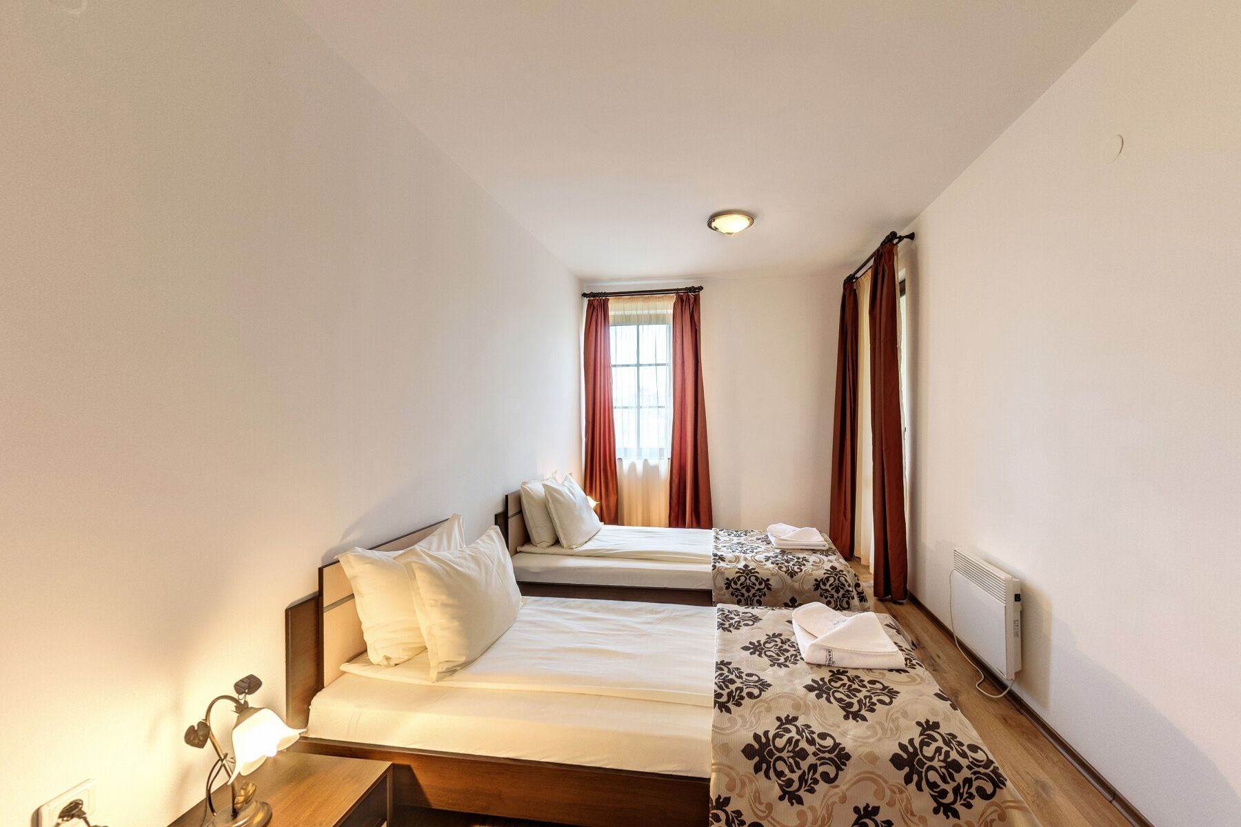 1 BEDROOM, APARTMENT