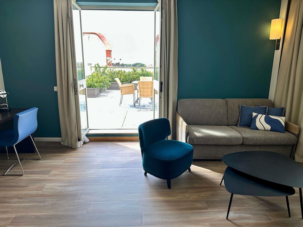 Novotel Roma Est 54/77