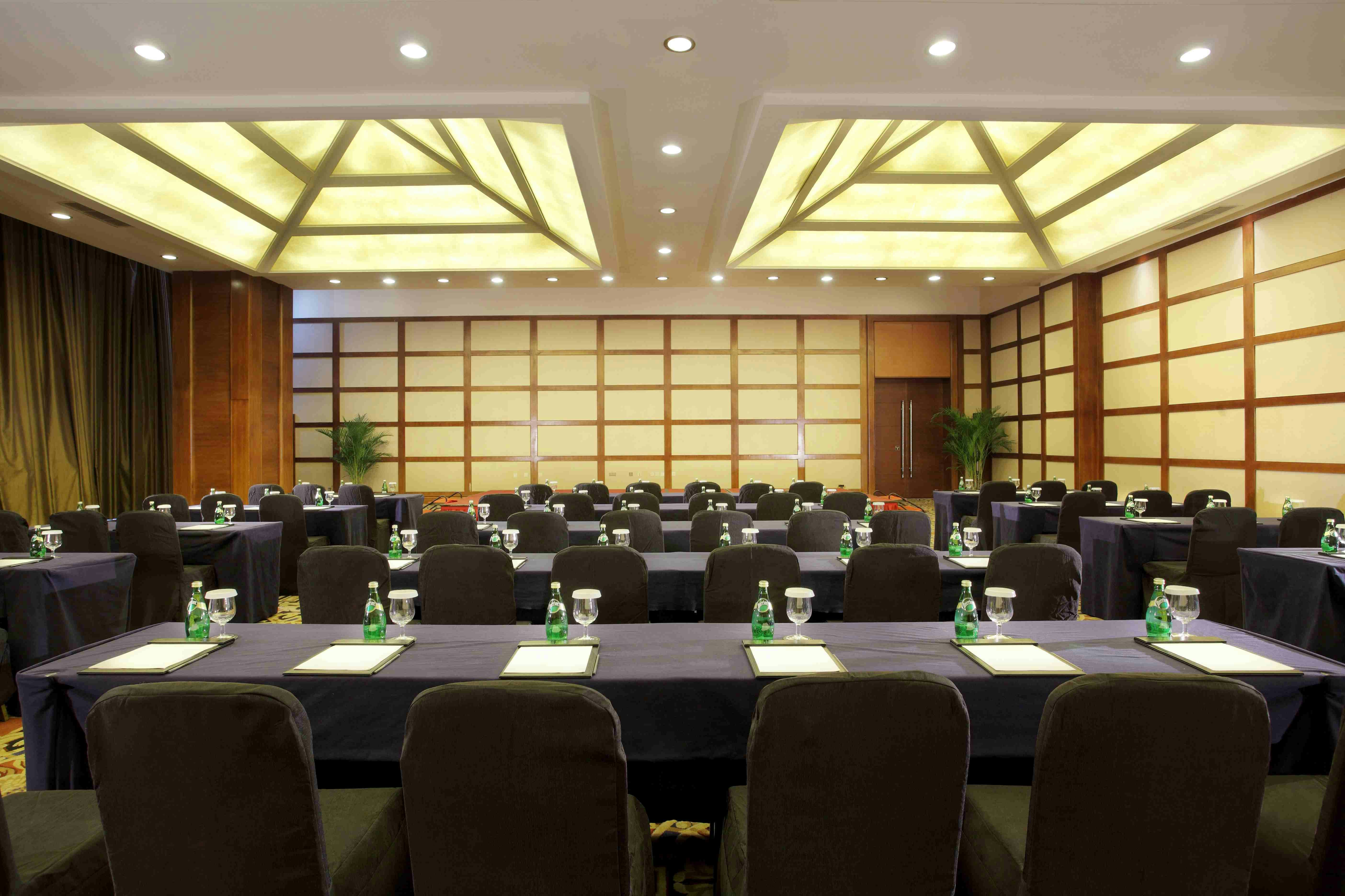 Holiday Inn Chengdu Century City - East Tower 25/39
